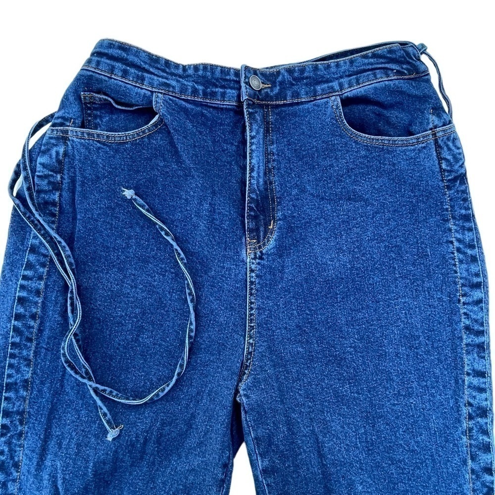 FASHION NOVA WOMEN’S JEANS SIZE 15